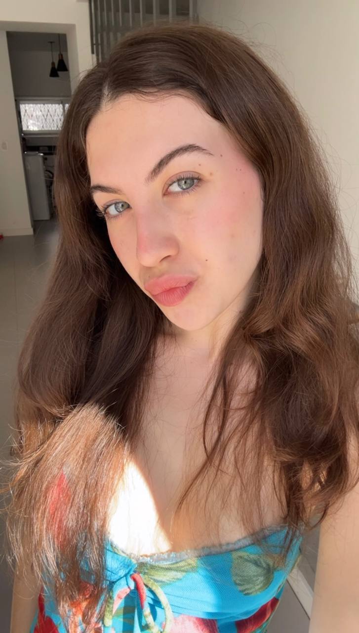 Nude girl Amber in Sao Jose dos Campos